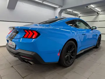 FORD Mustang 5.0 V8 GrabberBlu Klappe MyColour Brembo