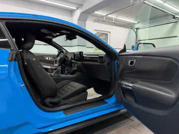 FORD Mustang 5.0 V8 GrabberBlu Klappe MyColour Brembo