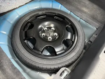 FORD Mustang 5.0 V8 GrabberBlu Klappe MyColour Brembo