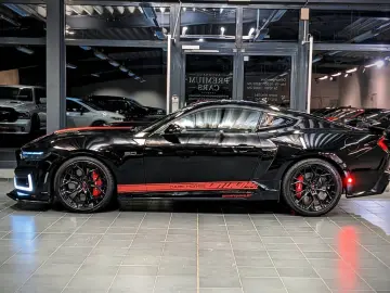 FORD Mustang Dark Horse 5.0  S650 Look Brembo