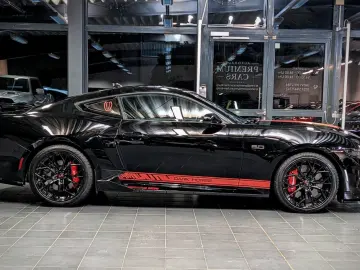 FORD Mustang Dark Horse 5.0  S650 Look Brembo