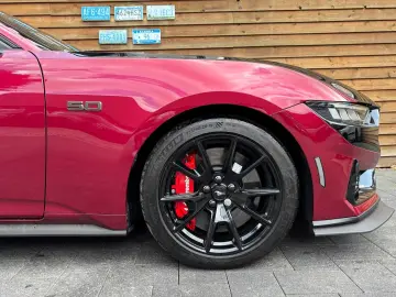 FORD Mustang 5.0 V8 Fastback GT Klappe LED ACC Brembo