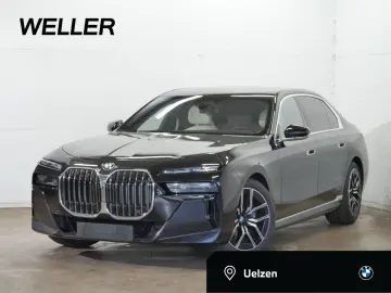 BMW 740d xDrive M Sport B&W LoungeSeating FondEnter