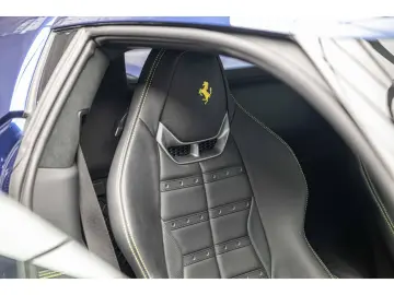 FERRARI 296 gtb 3.0 V6 830 GTB