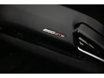 FERRARI 296 gtb 3.0 V6 830 GTB