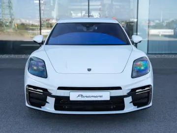 Porsche Panamera Turbo E-Hybrid
