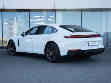 Porsche Panamera Turbo E-Hybrid