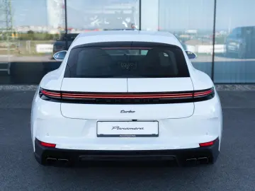 Porsche Panamera Turbo E-Hybrid
