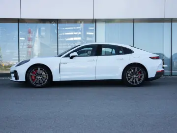 Porsche Panamera Turbo E-Hybrid