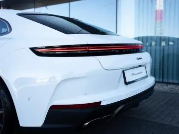 Porsche Panamera Turbo E-Hybrid