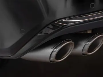 LAMBORGHINI Urus 4.0 V8 PHEV SE