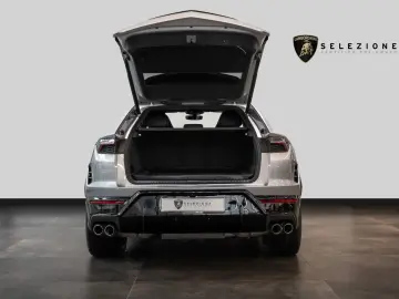 LAMBORGHINI Urus 4.0 V8 PHEV SE