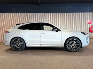 PORSCHE Cayenne Coupe 3.0e Hybrid-SPORTDESIGN-VOLLL