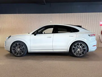 PORSCHE Cayenne Coupe 3.0e Hybrid-SPORTDESIGN-VOLLL