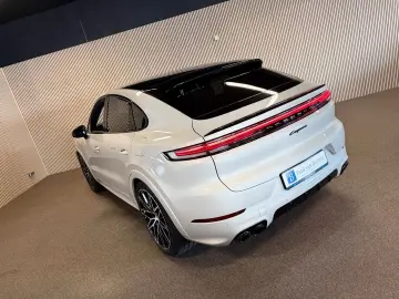 PORSCHE Cayenne Coupe 3.0e Hybrid-SPORTDESIGN-VOLLL