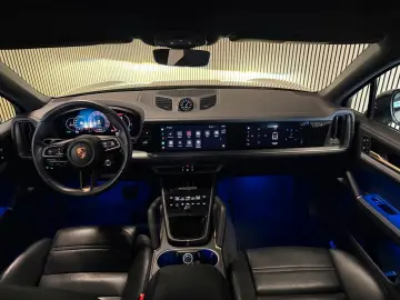 PORSCHE Cayenne Coupe 3.0e Hybrid-SPORTDESIGN-VOLLL