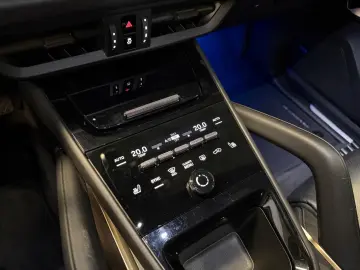 PORSCHE Cayenne Coupe 3.0e Hybrid-SPORTDESIGN-VOLLL