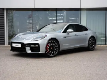 Porsche Panamera 4S E-Hybrid NEW