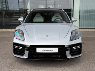 Porsche Panamera 4S E-Hybrid NEW