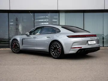 Porsche Panamera 4S E-Hybrid NEW