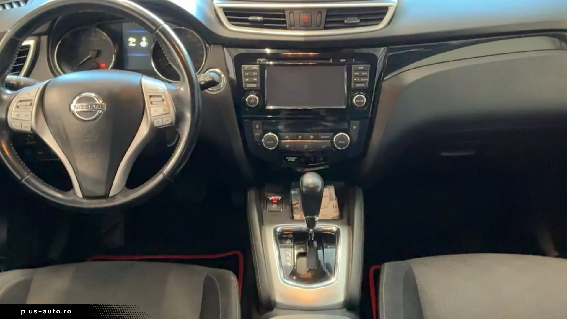 NISSAN QASHQAI Design Edition 1.2 TCe Automat