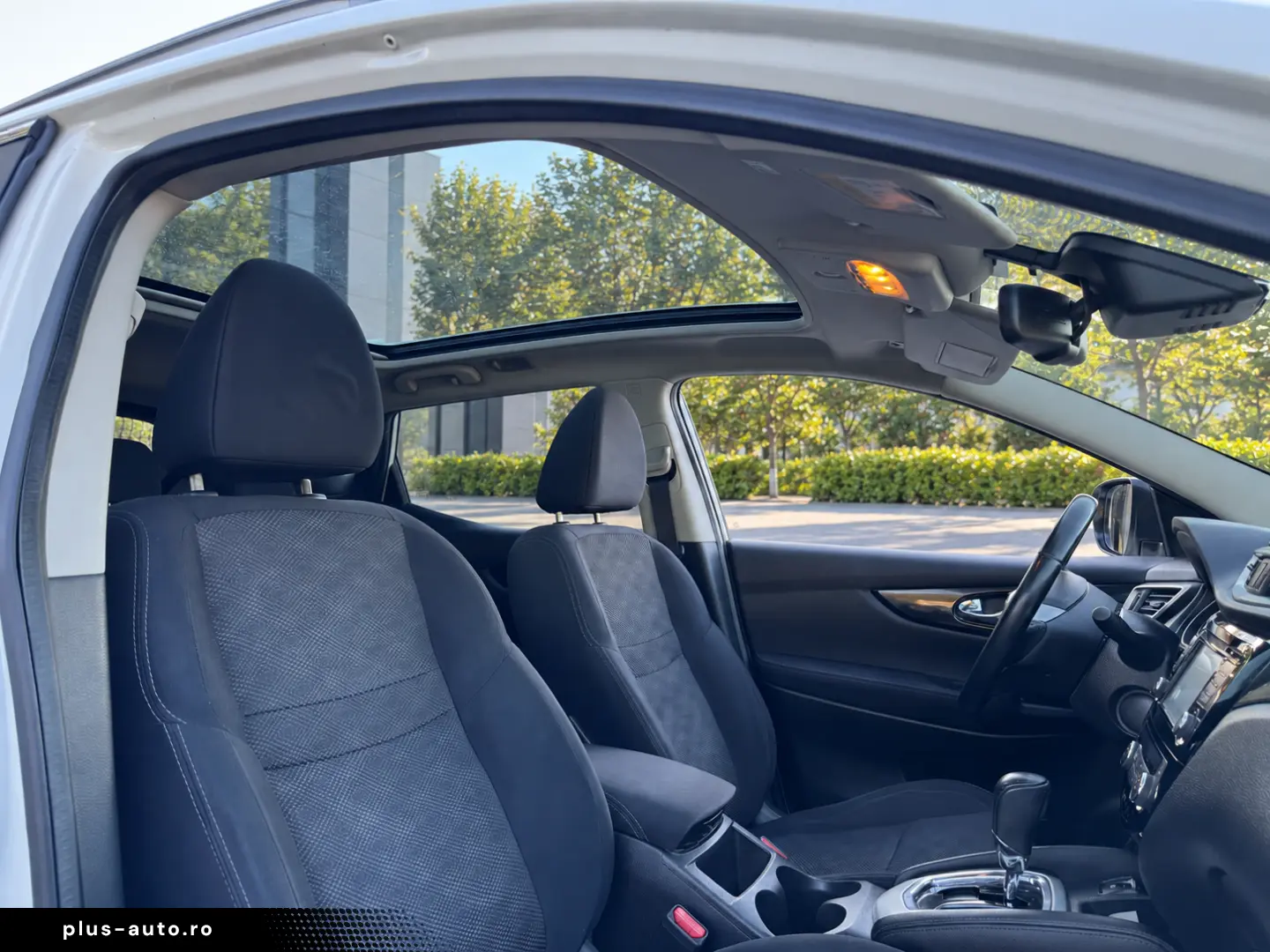 NISSAN QASHQAI Design Edition 1.2 TCe Automat