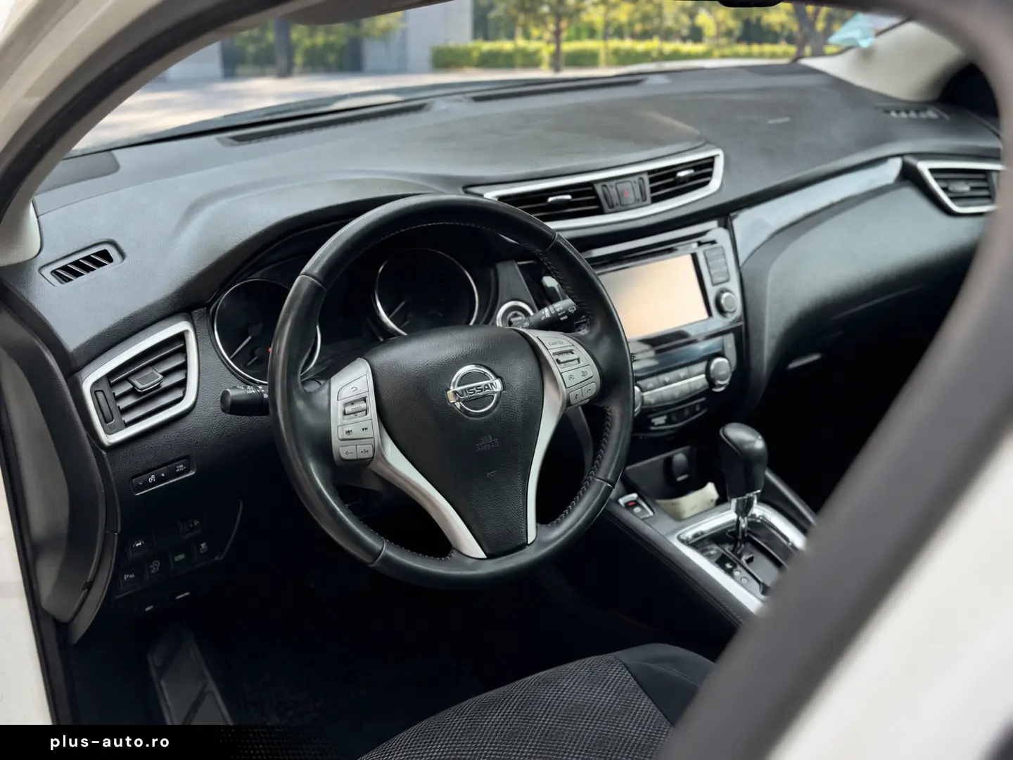 NISSAN QASHQAI Design Edition 1.2 TCe Automat