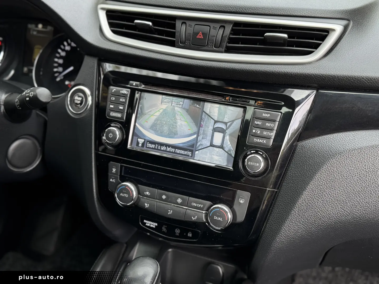 NISSAN QASHQAI Design Edition 1.2 TCe Automat