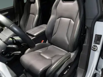 LAMBORGHINI Urus MY2021