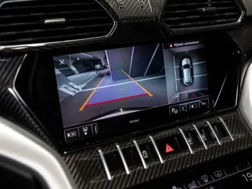 LAMBORGHINI Urus MY2021