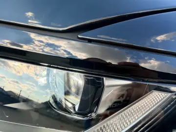 Volkswagen Touareg R-Line 4Motion  Final Edit