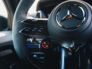 MERCEDES-BENZ G 63 AMG Smaragdgroen Performance Pack…