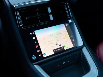 Porsche Panamera 4 E-Hybrid NEW