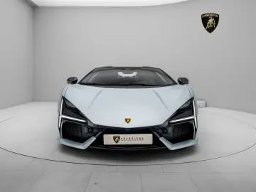 LAMBORGHINI Revuelto I Lamborghini Hamburg I AZZURRO THETYS