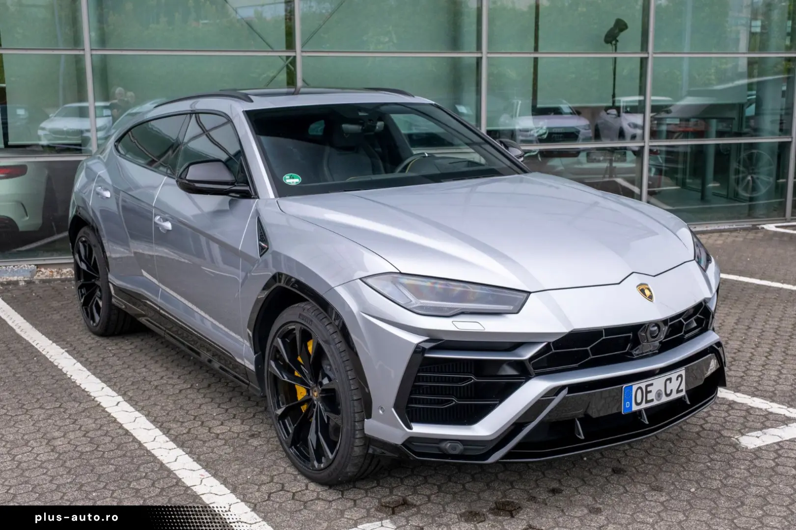 LAMBORGHINI Urus  4.0 V8 Sport PANO SOFT B&O 23