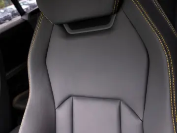 LAMBORGHINI Urus  4.0 V8 Sport PANO SOFT B&O 23
