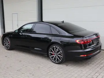 AUDI A8L 60 TFSI e lang EXCLUSIVE BLACK-P S-LINE VOLL
