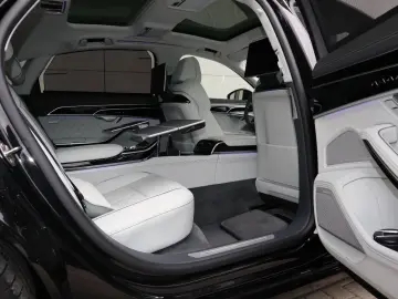 AUDI A8L 60 TFSI e lang EXCLUSIVE BLACK-P S-LINE VOLL