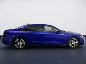 AUDI A8 lang 60 TFSI e quattro Pano Nachtsicht S line