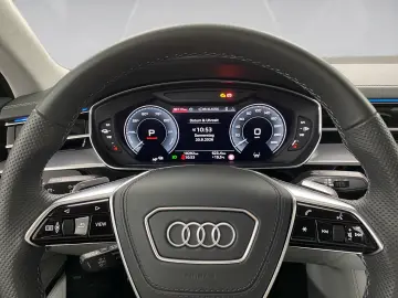 AUDI A8 lang 60 TFSI e quattro Pano Nachtsicht S line