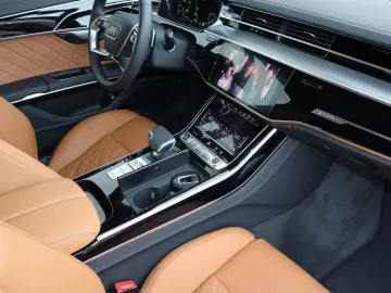 AUDI A8L 60 TFSIe lang EXCLUSIVE BLACK-PA. MOD. 2026