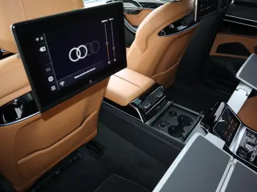 AUDI A8L 60 TFSIe lang EXCLUSIVE BLACK-PA. MOD. 2026