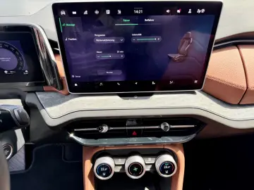 SKODA Kodiaq 1.5 TSI iV Selection Exclusive AHK
