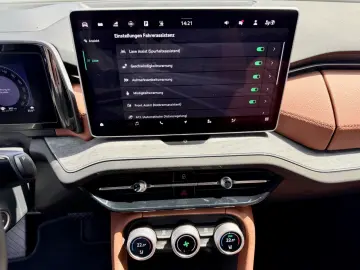 SKODA Kodiaq 1.5 TSI iV Selection Exclusive AHK