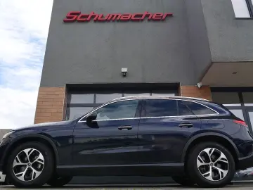 MERCEDES-BENZ GLC 400e 4M.Luft.ACC HUD Pano.AHK.Belüf.Burm.