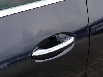 MERCEDES-BENZ GLC 400e 4M.Luft.ACC HUD Pano.AHK.Belüf.Burm.