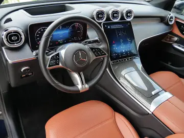 MERCEDES-BENZ GLC 400e 4M.Luft.ACC HUD Pano.AHK.Belüf.Burm.