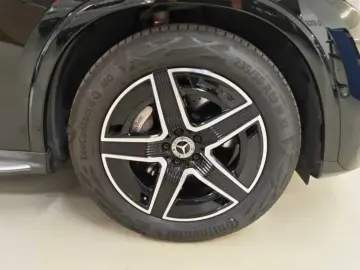 MERCEDES-BENZ GLC200 4M AMG Advan  DISTR Massage AHK…