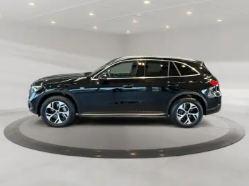 MERCEDES-BENZ GLC 300 e 4matic AMG Avantgarde MBUX F…