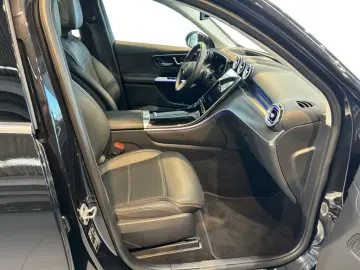 MERCEDES-BENZ GLC 300 e 4matic AMG Avantgarde MBUX F…